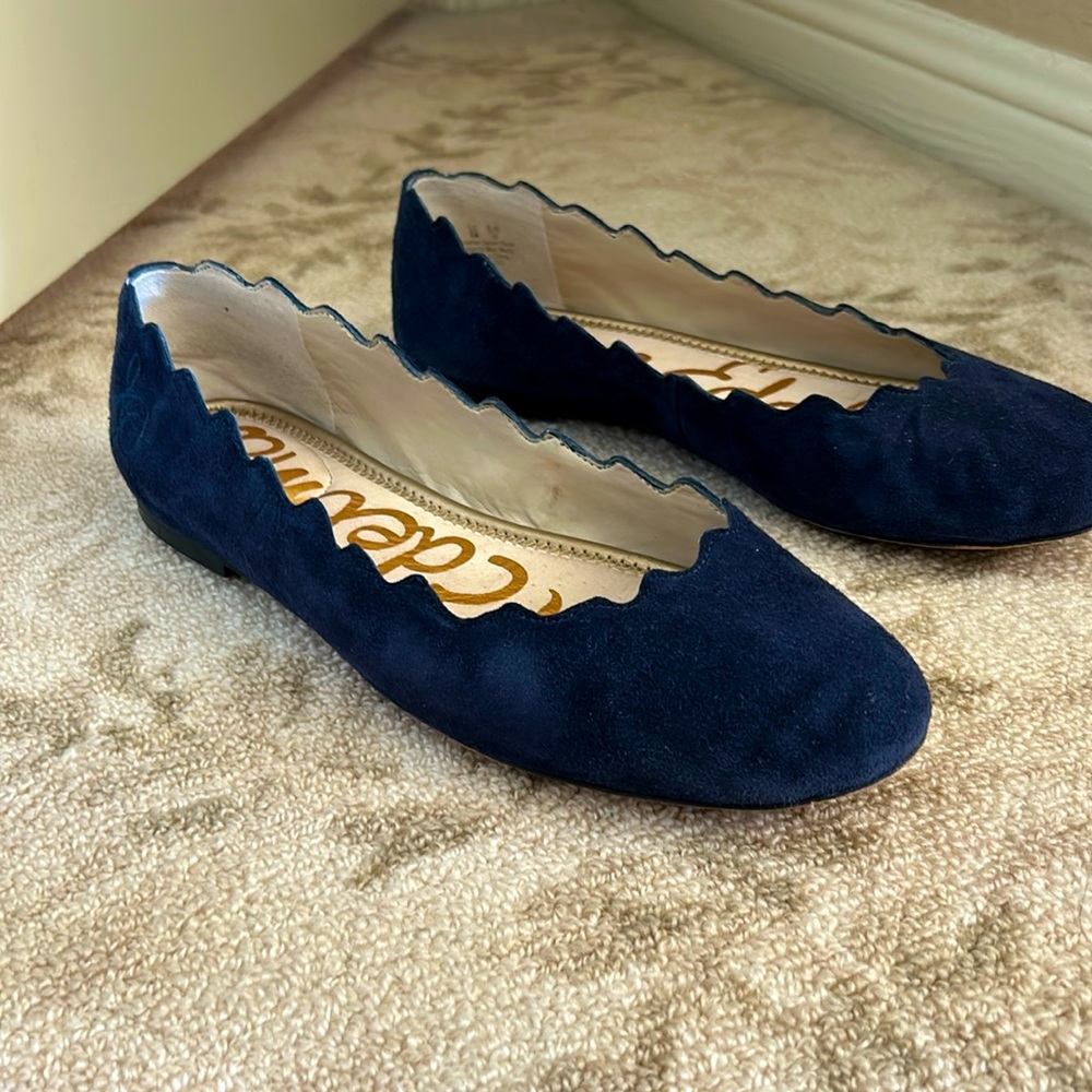 🏷️ Sam Edelman Navy Blue Ballet Style Suede Flats